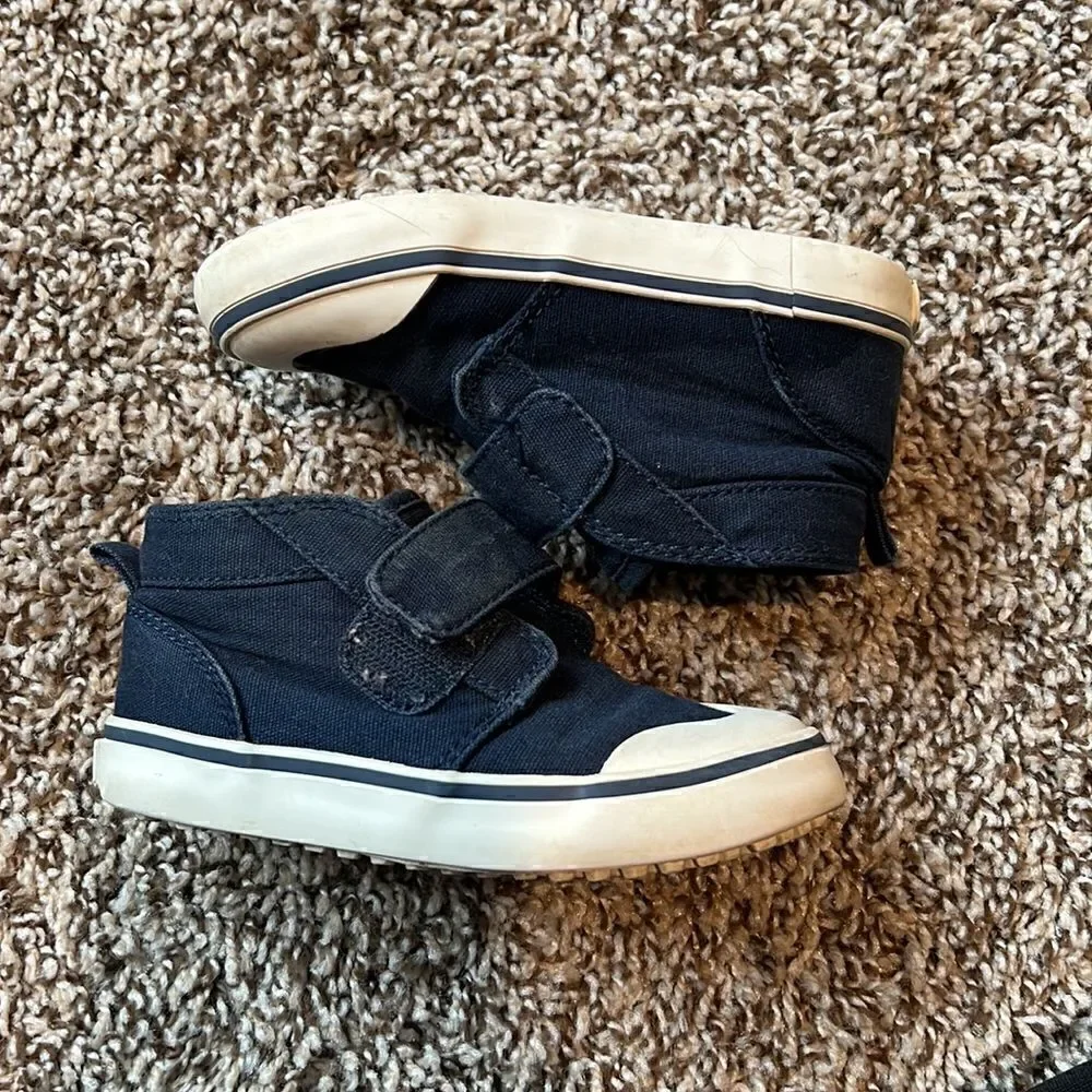 Toddler old navy boots size: 6C
